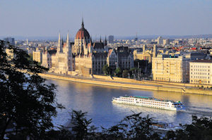 Budapest (Hungary) by JESCO